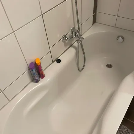 Mit Separater Kueche & Badewanne *
